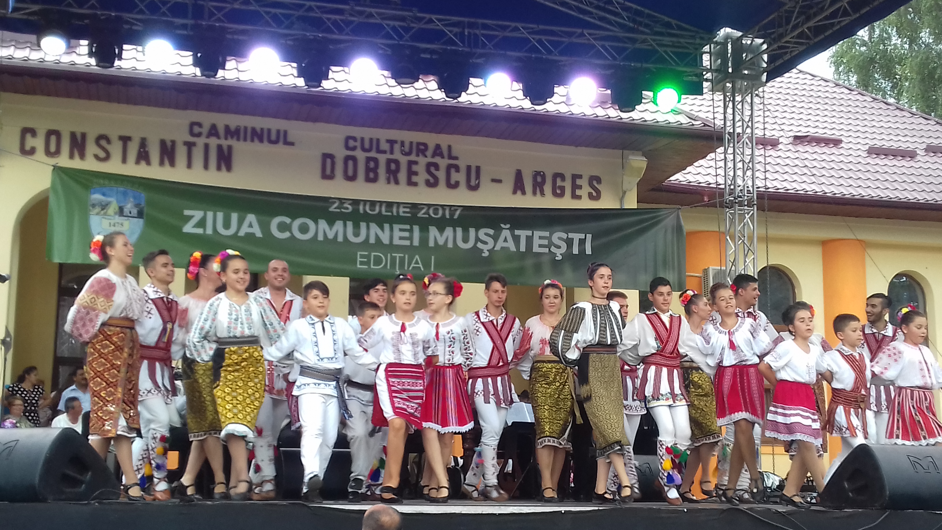 Artistii bascoveni, invitati la numeroase evenimente folclorice din judet