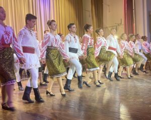Activitate artistică intensă a Ansamblului ”Doina Bascovului ” al  Casei de Cultură Bascov