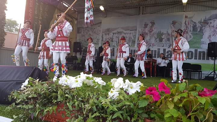 Calusarii bascoveni, invitati la cea de-a XXIX Editia a Festivalului „Calusului Argesean”