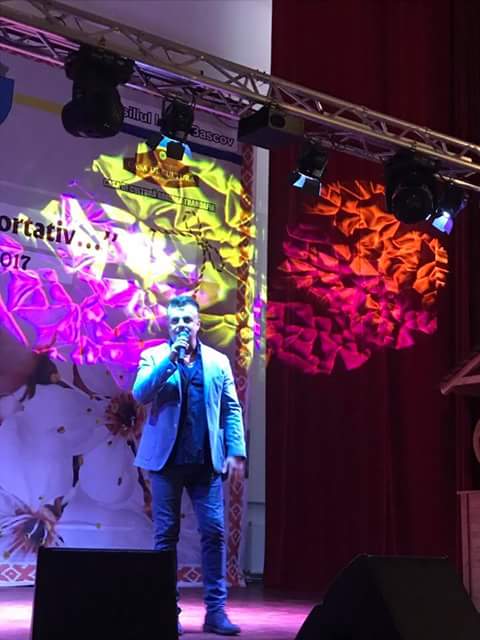 Spectacol extraordinar sustinut de Adrian Enache la Casa de Cultura a Comunei Bascov