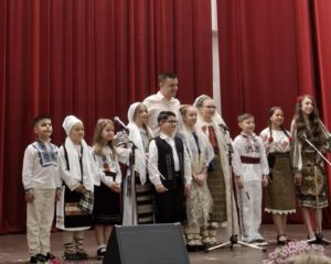 COPILĂRIA ARTISTICĂ, ÎN SPECTACOL LA CASA DE CULTURĂ A COMUNEI BASCOV!