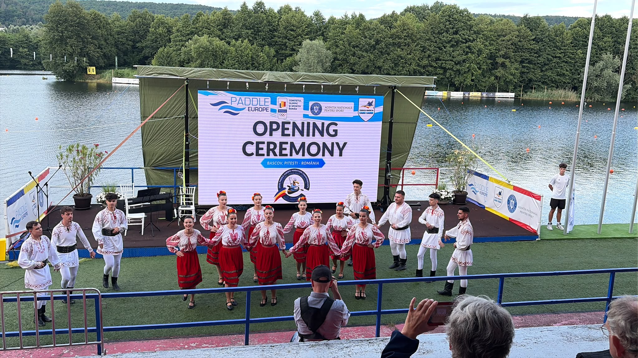 Dansatorii bascoveni, în deschiderea Campionatului European de Kaiac-Canoe Maraton 2026!