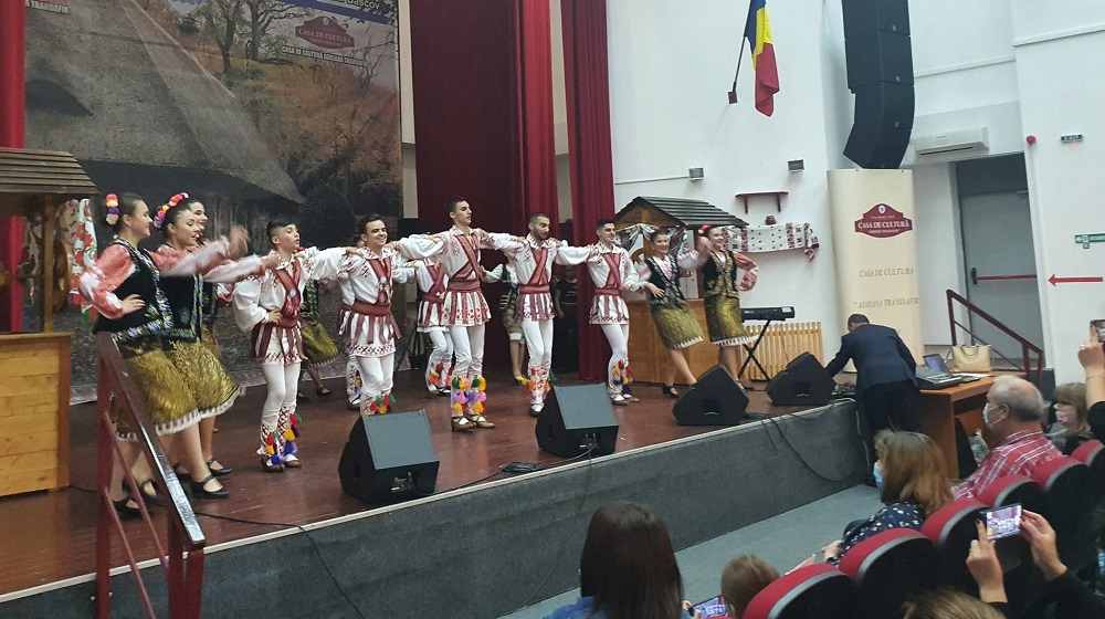 ”Portativul copilăriei”- spectacol dedicat copiilor bascoveni cu prilejul zilei de 1 Iunie