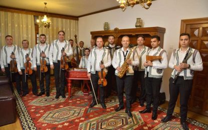 Ansamblul Folcloric” Doina Bascovului”, recital de zile mari pe 30 martie la un renumit Târg de nunţi