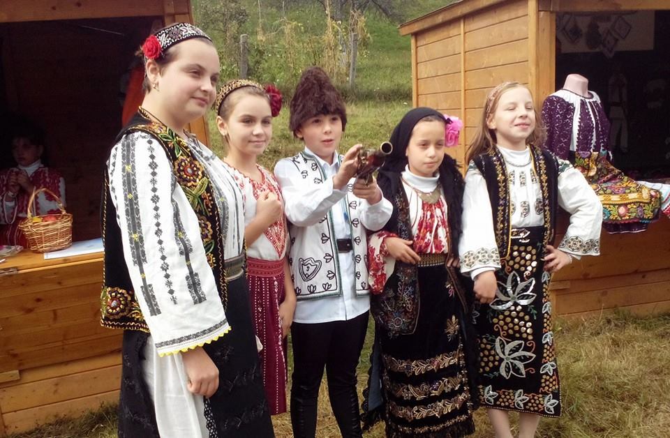 Trupa de teatru Buratino – Micii actori din Bascov, veritabili artisti ai scenei